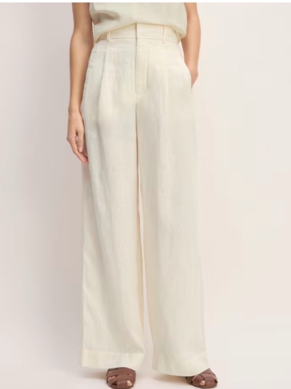 Everlane The Way-High
Drape Linen Pant